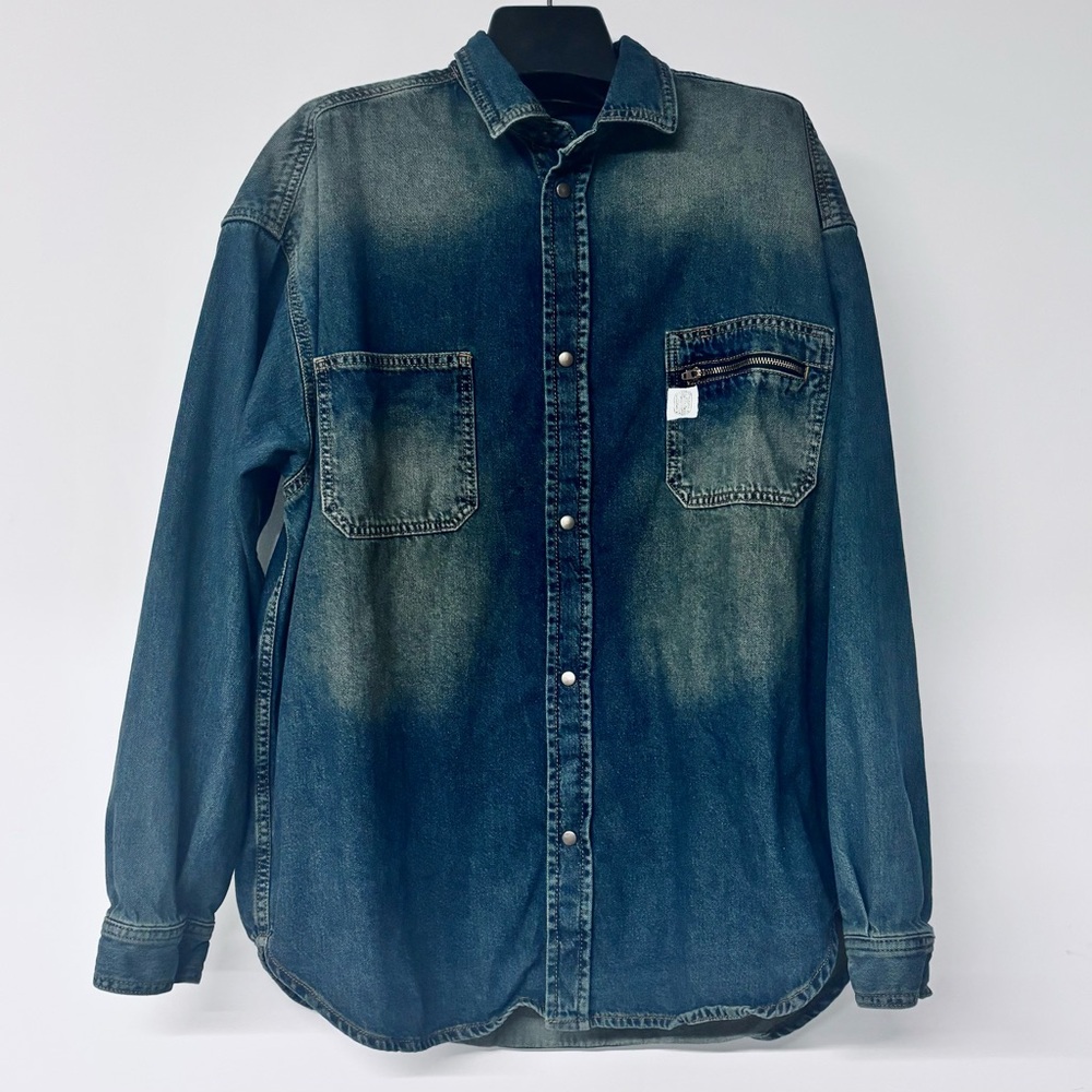 Reclaimed Vintage - Spread Collar, Button Placket, Unisex, Denim Shirt Size M - Picture 2 of 5